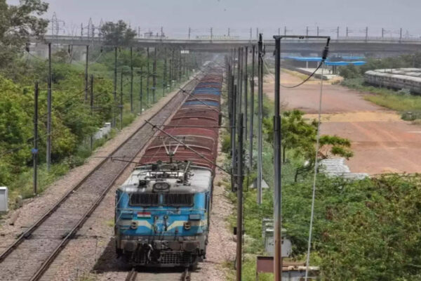 After touching low of 27% in 2022, share of freight transported by railways rises to 29% – Times of India