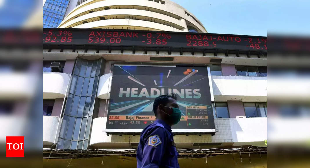 Sensex tumbles 1,190 points, investors lose Rs 1.4 lakh crore – Times of India