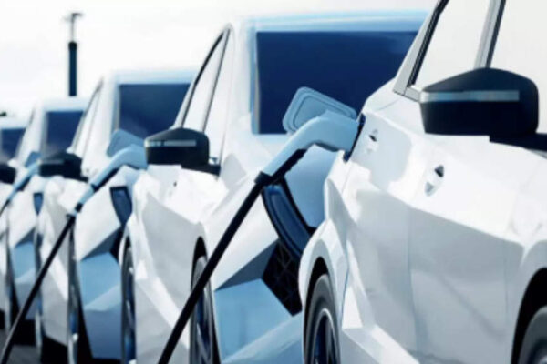 EV sales zoom 20% to nearly 1L units in 2024 on price cuts – Times of India