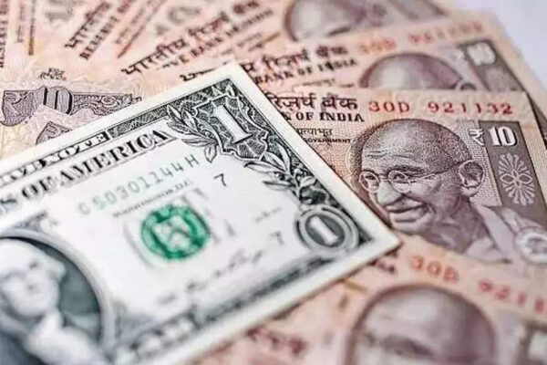 Heavy FII selling reins in Rupee gains even as US Dollar stabilises – The Times of India