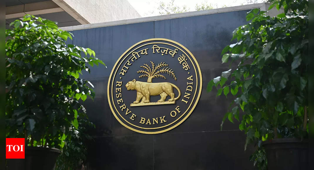 RBI expects economy to grow 6.7% in next fiscal – The Times of India