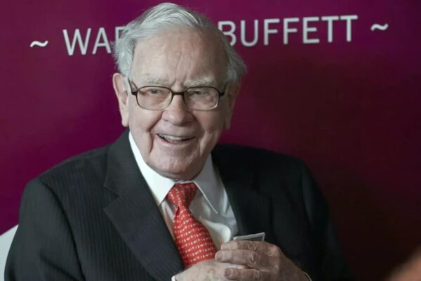 Omaha’s oracle cash craze: Is Warren Buffett about to make his next big move? – The Times of India