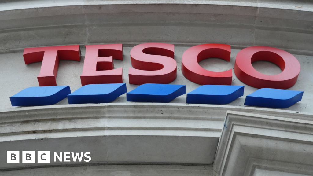 Tesco to trial giving expiring food away to shoppers